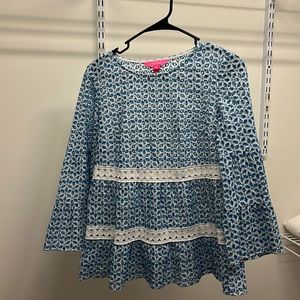 Lilly Pulitzer Long Sleeve Blue and White Top, Size Xsmall/XS